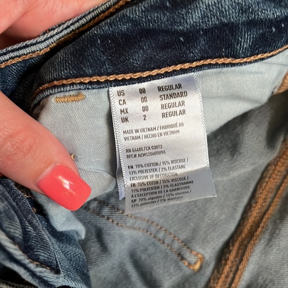 Medium Wash Jeans - Picture 2 of 4